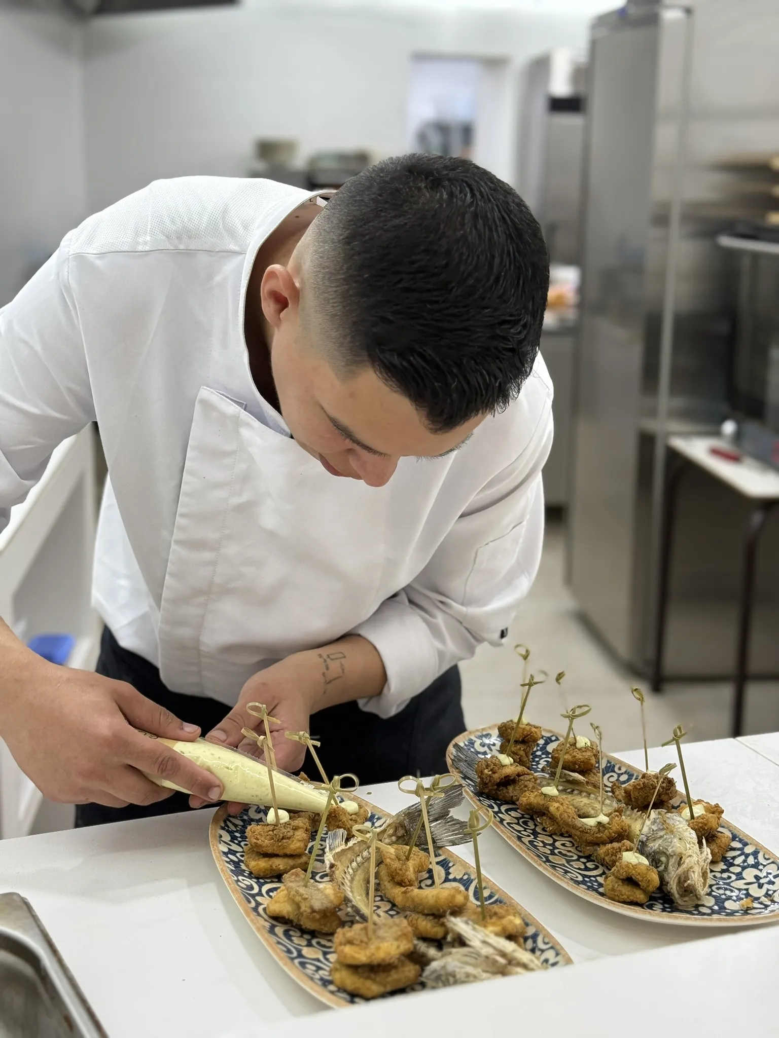 Maridajes que Despiertan Sentidos: Vinos y Cocina Mediterránea